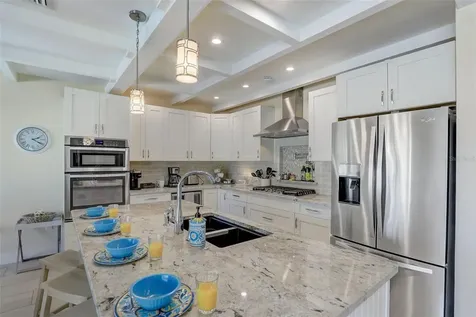 39 S Polk Drive Sarasota FL 34236