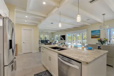 39 S Polk Drive Sarasota FL 34236