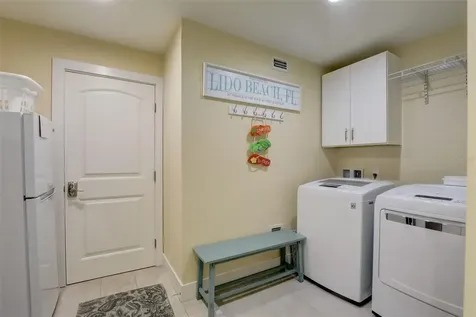 39 S Polk Drive Sarasota FL 34236