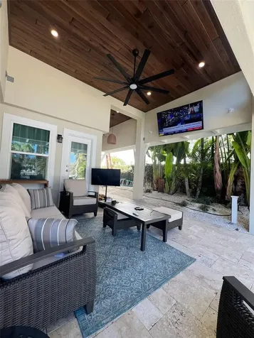 39 S Polk Drive Sarasota FL 34236