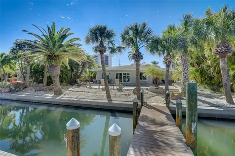 39 S Polk Drive Sarasota FL 34236