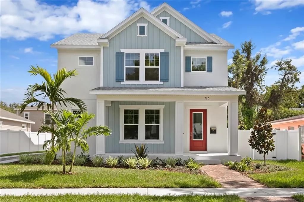 720 36th Avenue N St Petersburg FL 33704