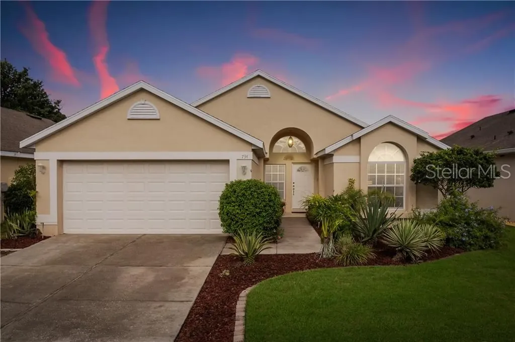 734 Troon Circle Davenport FL 33897