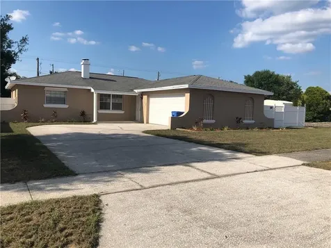 1902 Derbywood Drive Brandon FL 33510