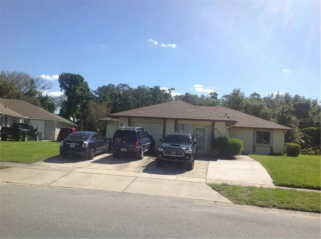 597 Bablonica Drive Orlando FL 32807