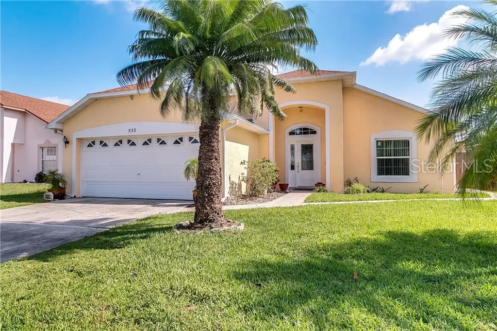 533 Valencia Place Circle Orlando FL 32825