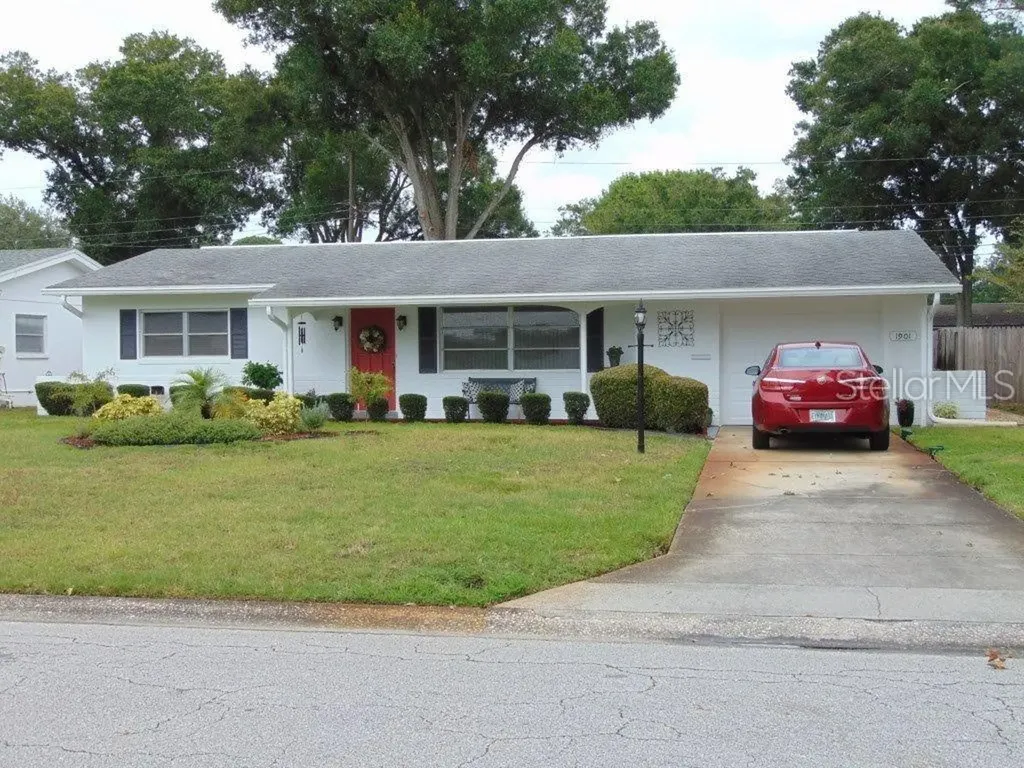 1901 59th Way N St Petersburg FL 33710