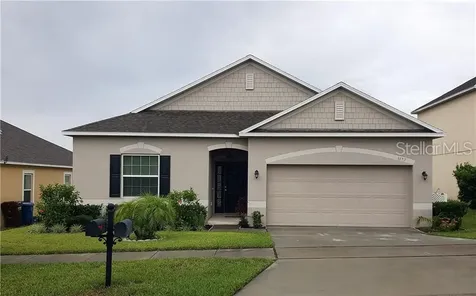 1122 Democracy Drive Haines City FL 33844