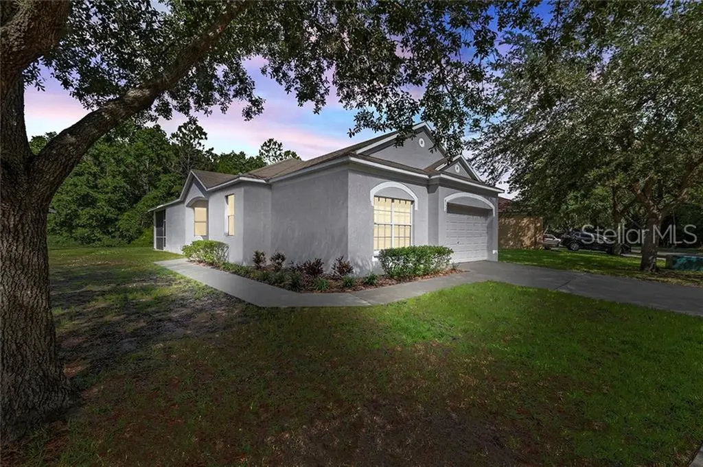 6136 Kiteridge Drive Lithia FL 33547