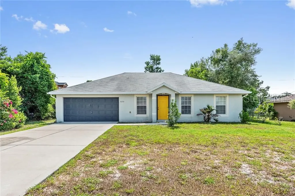 2233 Banbury Avenue Deltona FL 32725
