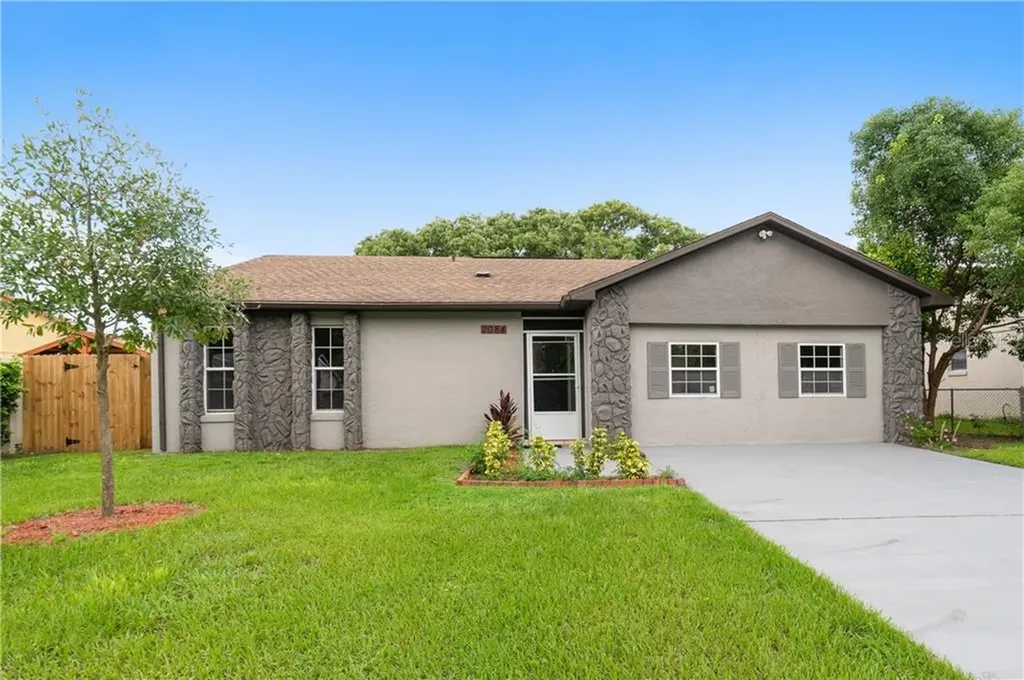 2084 Las Palmas Circle Orlando FL 32822