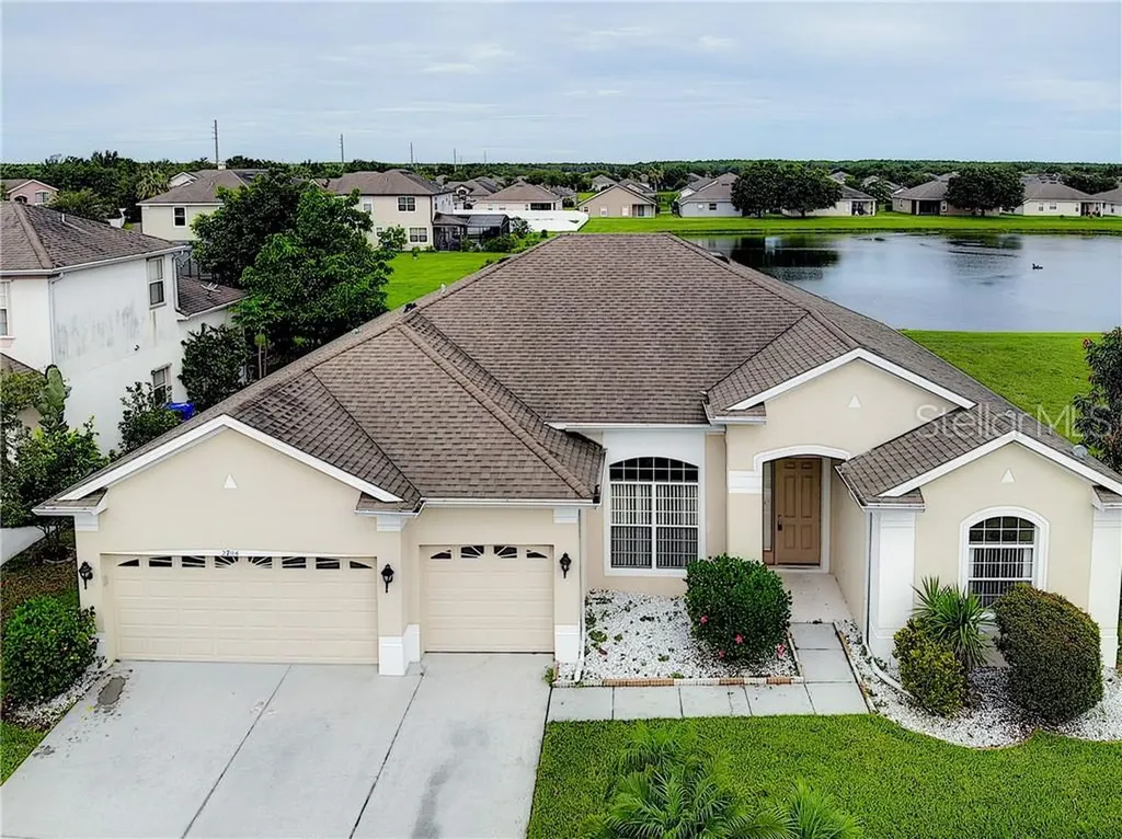 2704 Bartlet Drive Kissimmee FL 34741