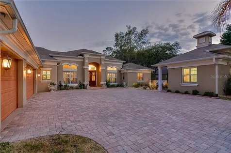 17840 Mission Oak Drive Lithia FL 33547