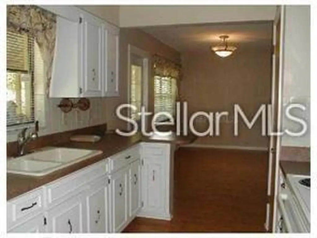 3614 W Roland Street Tampa FL 33609