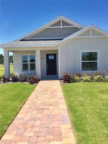 10622 Grand Oaks Boulevard Oxford FL 34484