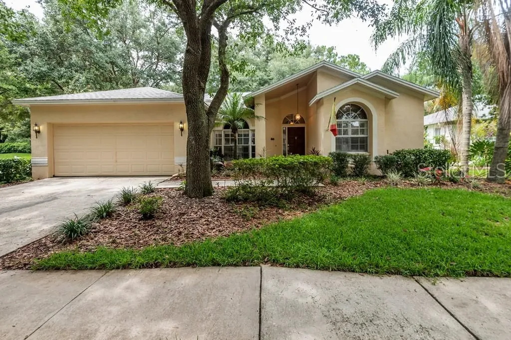9302 Knightsbridge Court Tampa FL 33647