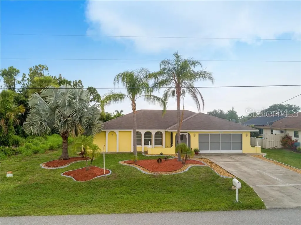 111 Mariner Lane Rotonda West FL 33947