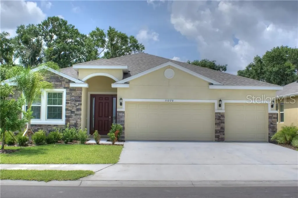 15220 Las Olas Place Bradenton FL 34212