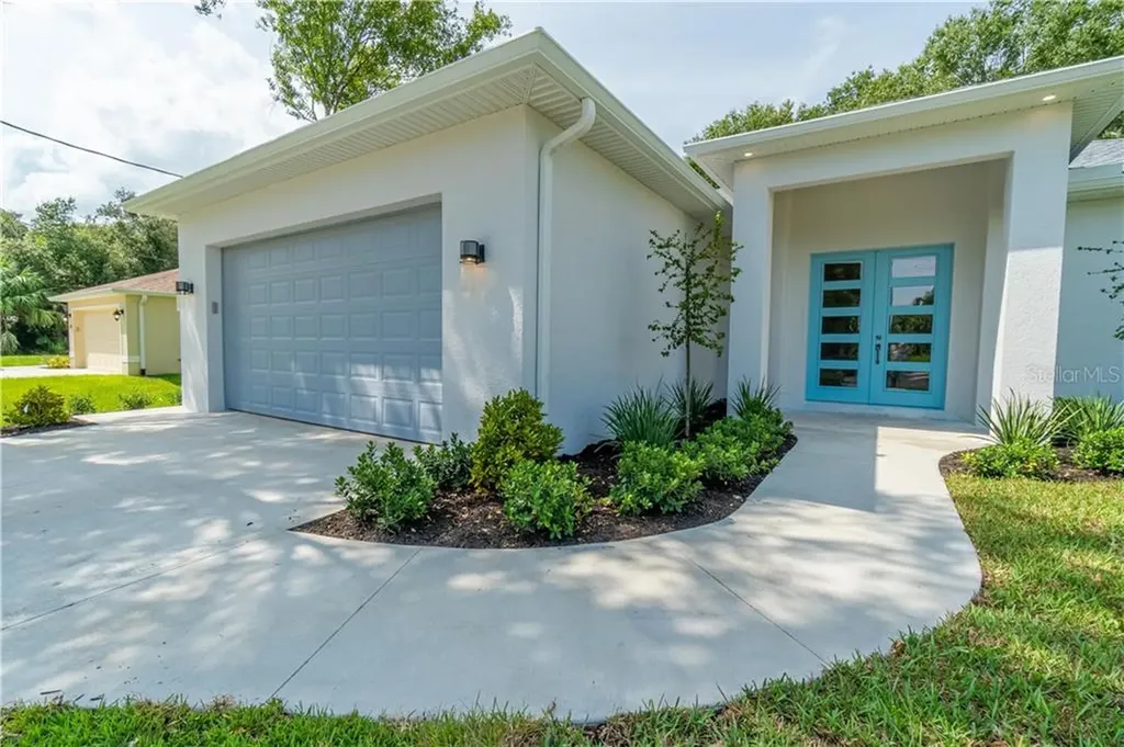 2592 Ingles Avenue North Port FL 34288