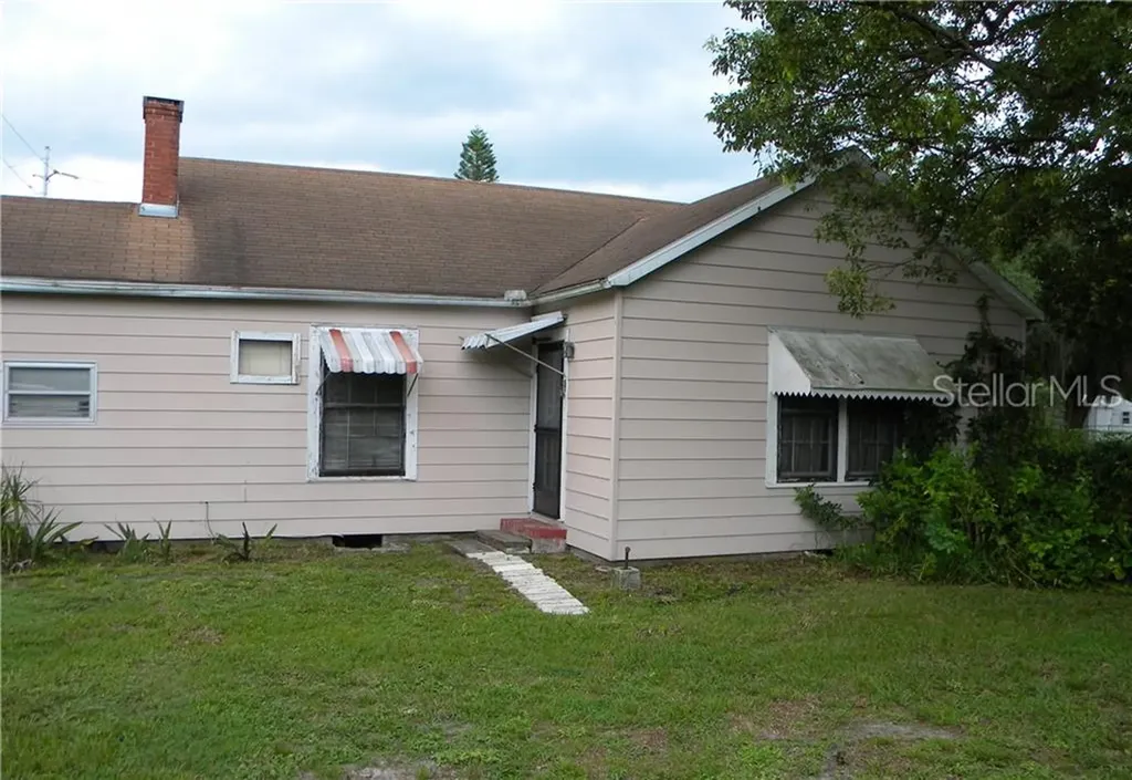825 Fairway Avenue Lakeland FL 33801
