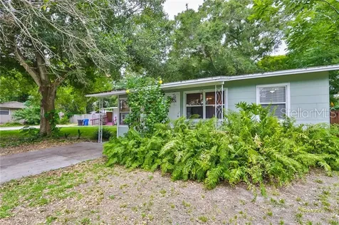 3652 Queen Street N St Petersburg FL 33713