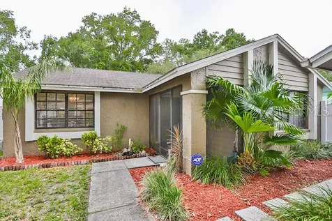 16018 Grass Lake Drive Tampa FL 33618