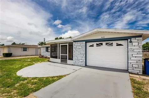 1601 Derrick Street Holiday FL 34690
