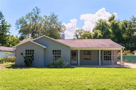 1239 Pinewood Street Kissimmee FL 34744