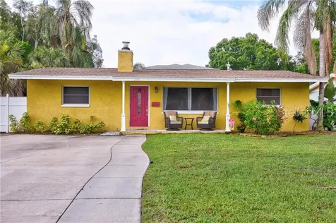 254 43rd Avenue NE St Petersburg FL 33703