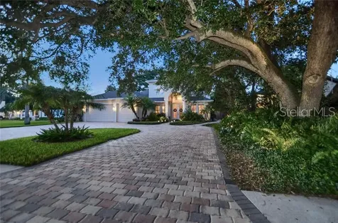 4005 W Swann Avenue Tampa FL 33609