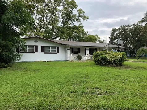 4184 Barracuda Drive SE St Petersburg FL 33705