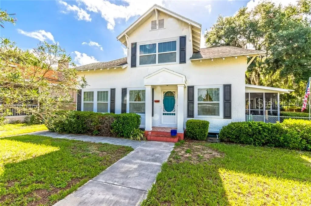 731 S Center Street Eustis FL 32726