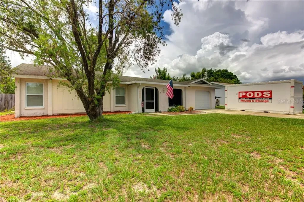 5724 Whistlewood Circle Sarasota FL 34232