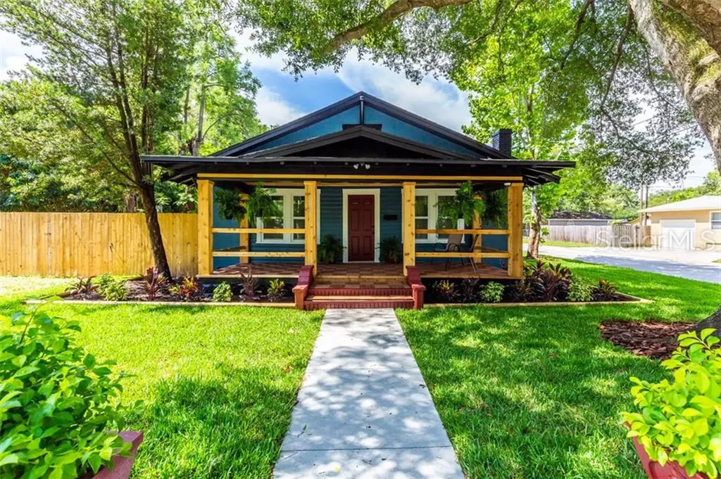 1934 30th Avenue N St Petersburg FL 33713