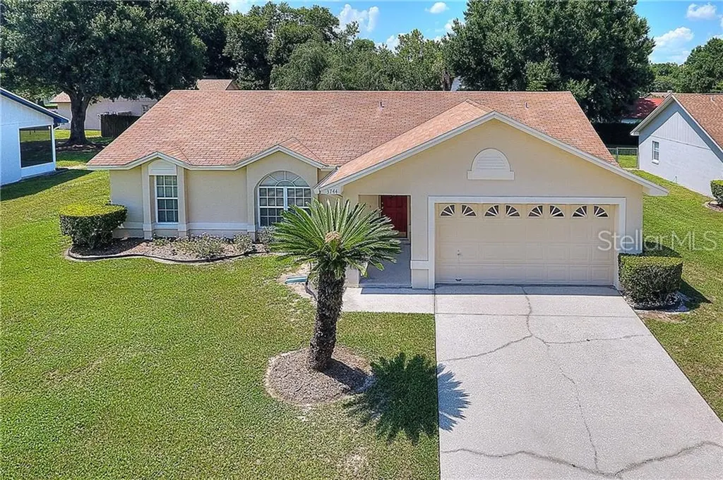3744 Paula Court Lakeland FL 33812