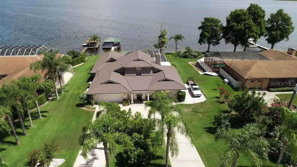 6767 Winterset Gardens Road Winter Haven FL 33884