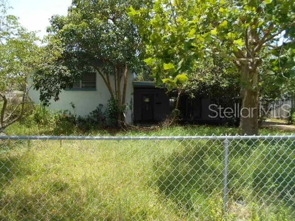 4509 S Gaines Road Tampa FL 33611