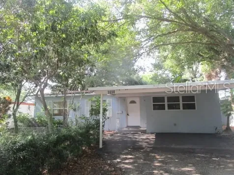5650 8th Avenue N St Petersburg FL 33710