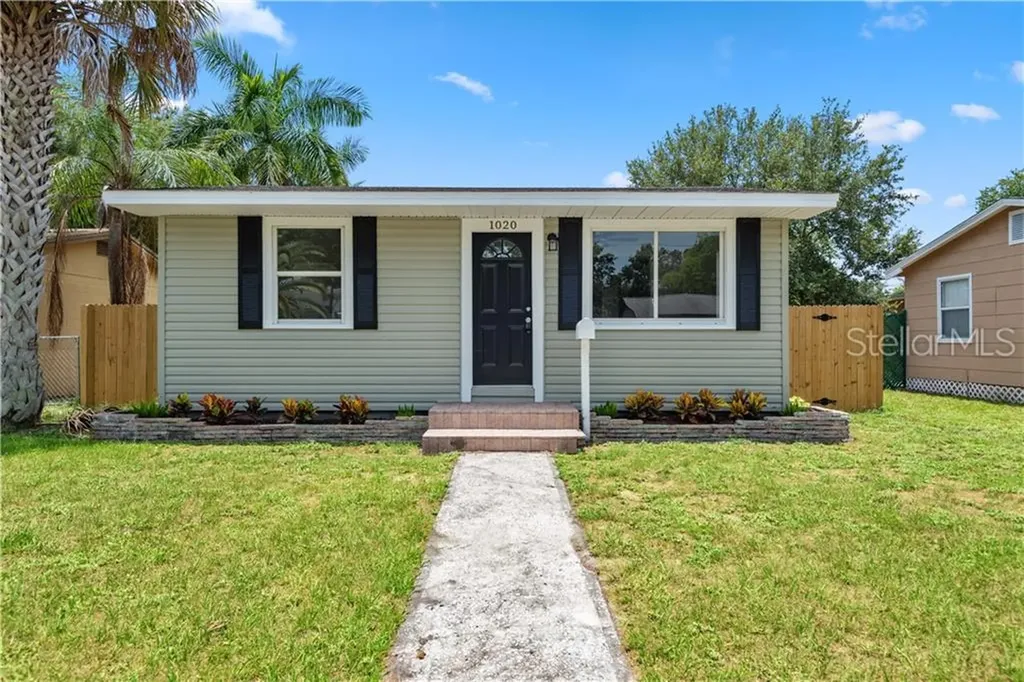 1020 56th Avenue N St Petersburg FL 33703