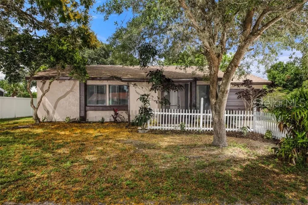 5688 Kenwood Drive North Port FL 34287