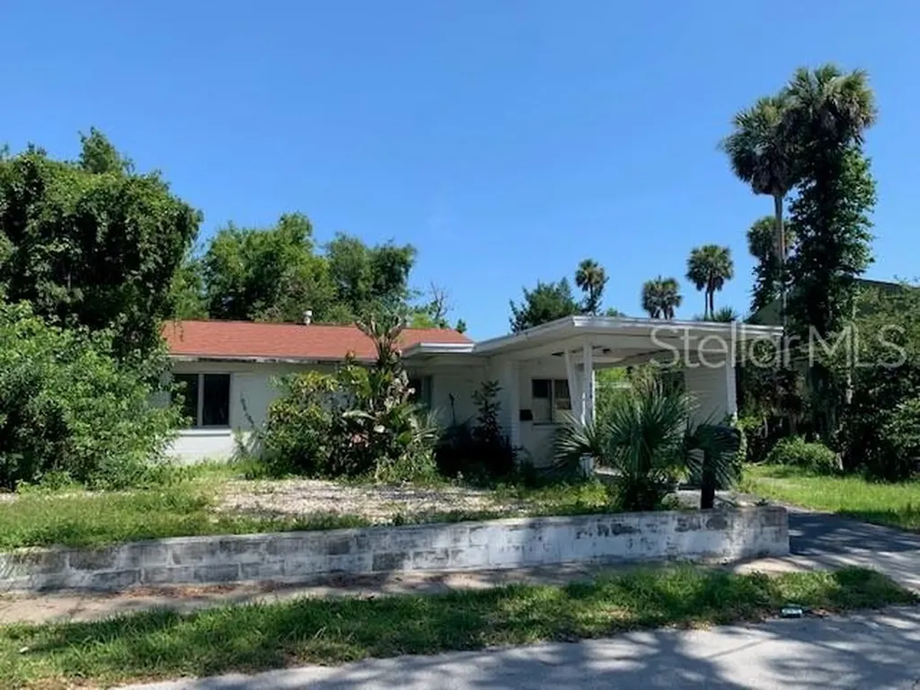 210 Francis Parkman Place Daytona Beach FL 32114
