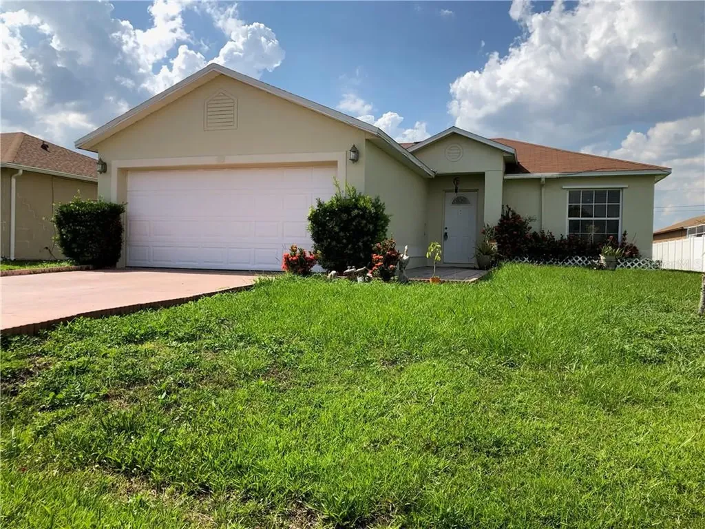 82 Andora Court Kissimmee FL 34758