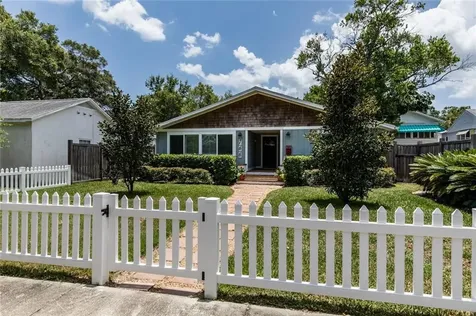 766 30th Avenue N St Petersburg FL 33704