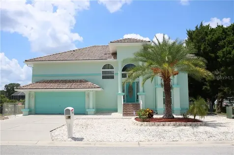 7710 Gulf Way Hudson FL 34667