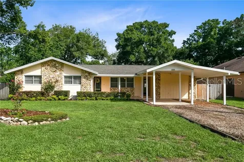 463 Sanford Avenue Longwood FL 32750