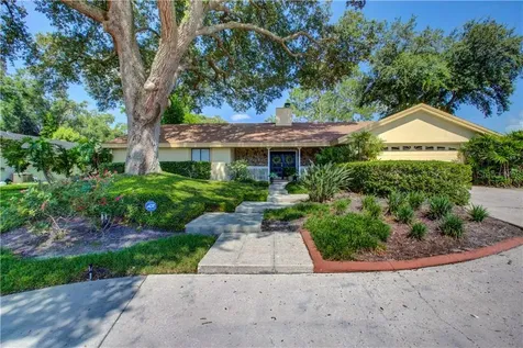 6717 Maybole Place Temple Terrace FL 33617
