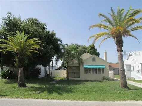713 Myrtle Avenue Venice FL 34285