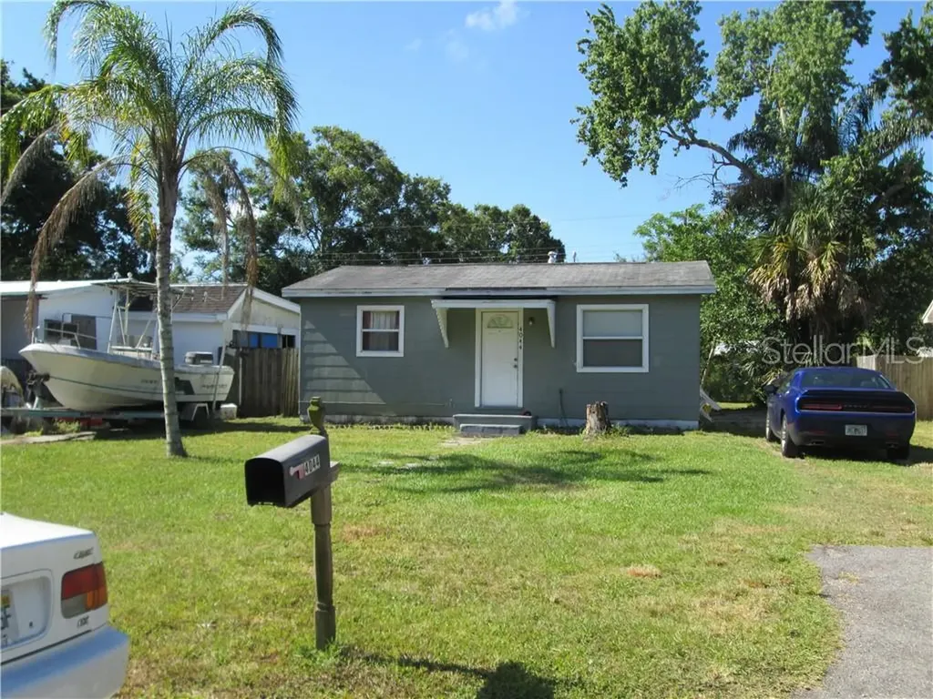 4044 44th Avenue N St Petersburg FL 33714
