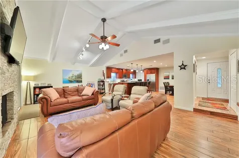 428 Harbour Island Road Orlando FL 32809