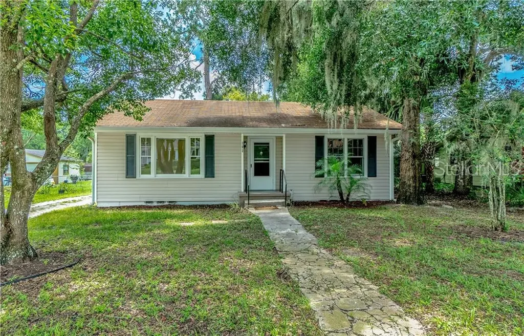 152 W French Avenue Orange City FL 32763